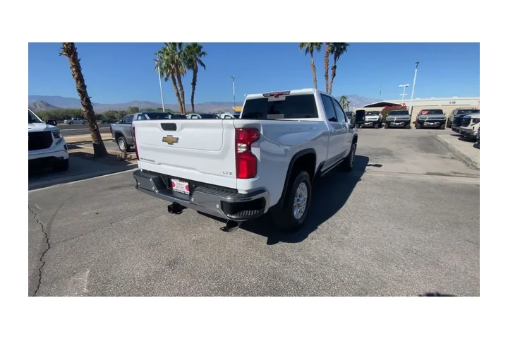 $73887 : 2024 Silverado 2500 HD image 7