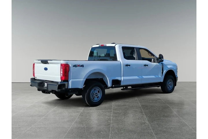 $39900 : Ford F-250 Super Duty 2024 4 image 5