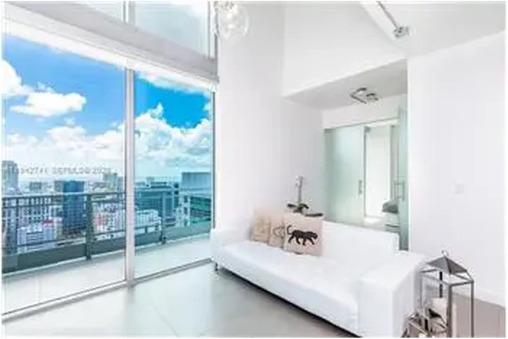 $4350 : Rental property with 3 bedro image 7