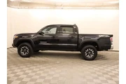 $33206 : Toyota Tacoma 2022 4x2 TRD O thumbnail