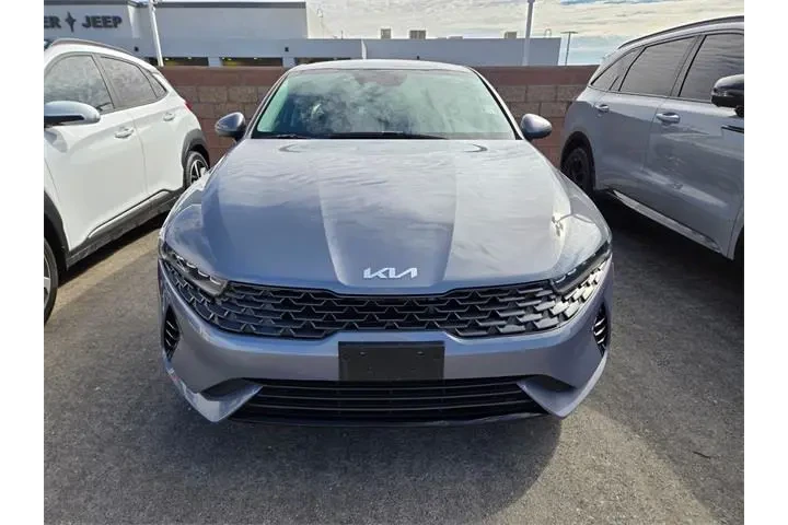 $18470 : Kia K5 2022 LXS 4dr Sedan image 2