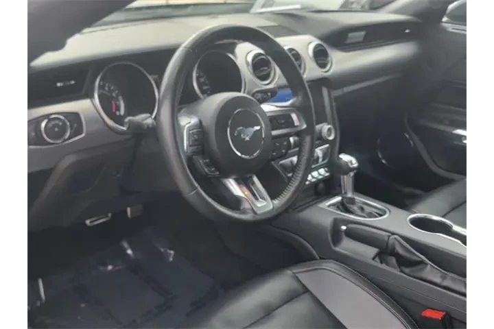 $26445 : Ford Mustang 2022 EcoBoost P image 7