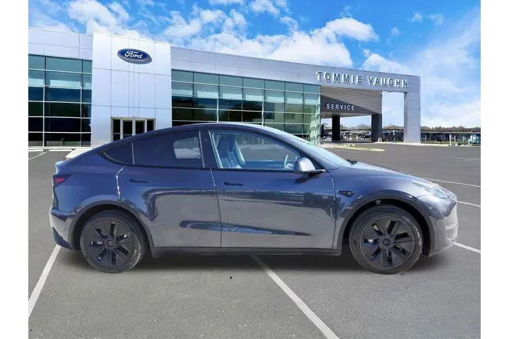 $38435 : Tesla Model Y 2025 Long Rang image 5