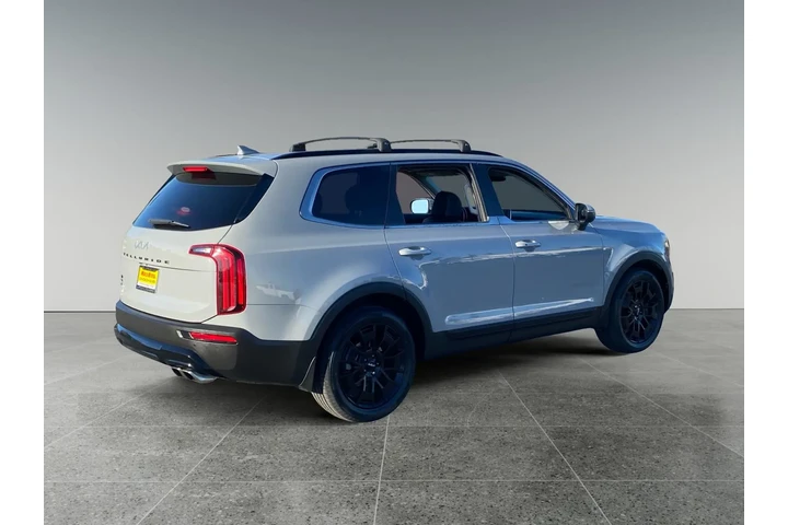 $33288 : Kia Telluride 2022 AWD EX 4d image 5