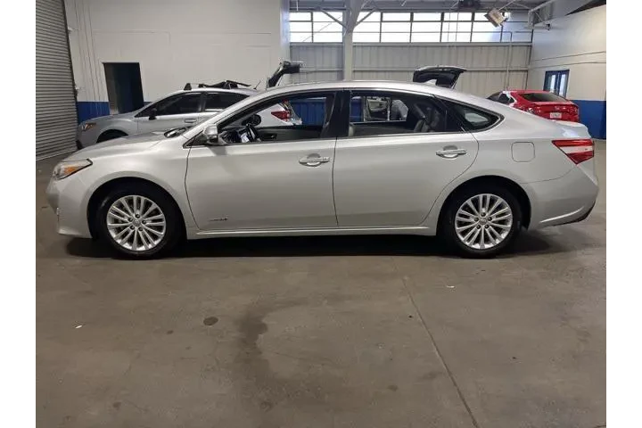 $11985 : Toyota Avalon Hybrid 2013 Li image 6