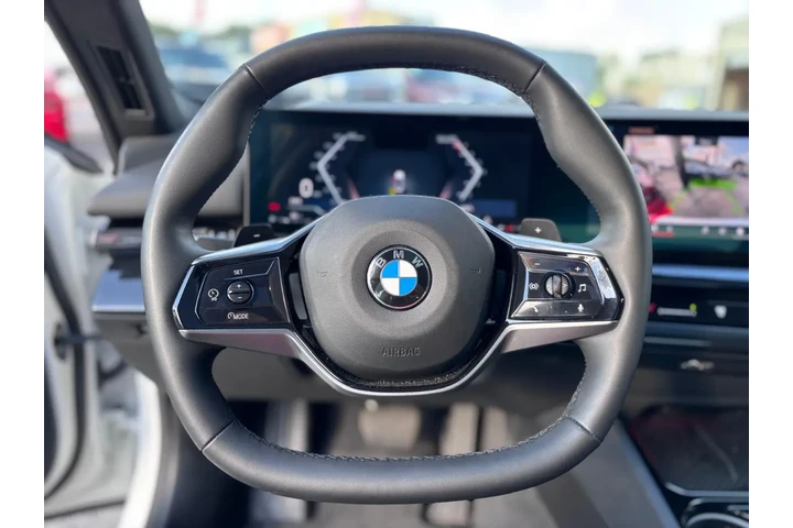 2024 BMW 530i 5 SERIES image 10