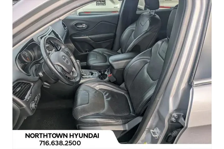 $17500 : Jeep Cherokee 2019 4x4 Limit image 8