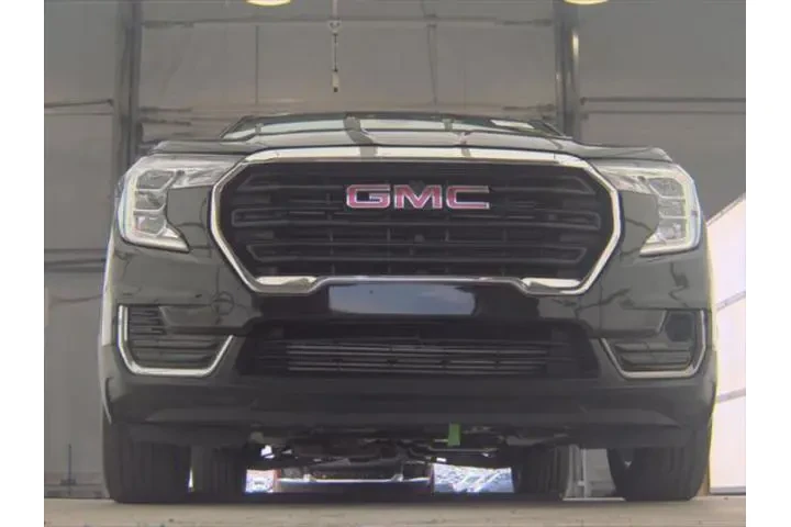$20399 : GMC Terrain 2022 AWD SLE 4dr image 3