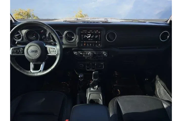 $28920 : Jeep Wrangler Unlimited 2021 image 10