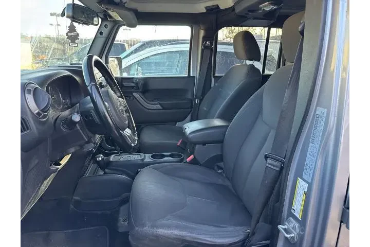 $16908 : Jeep Wrangler JK Unlimited 2 image 7