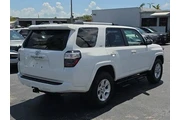$39990 : Toyota 4Runner 2023 4x4 SR5 thumbnail