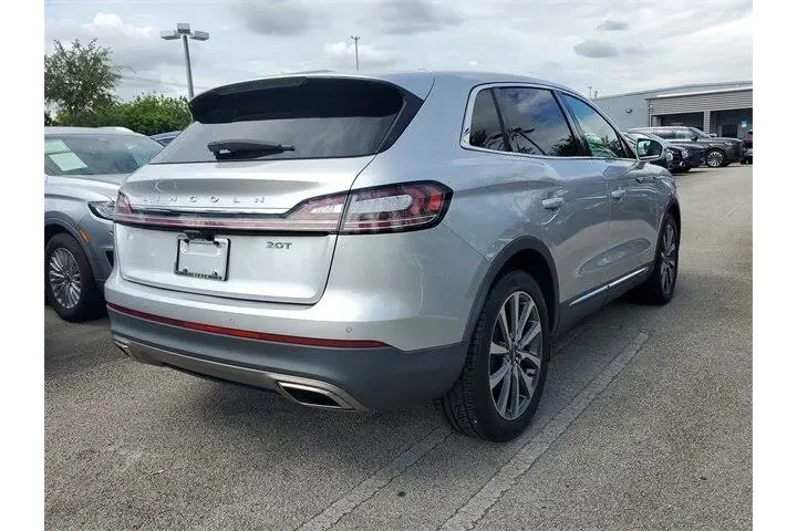 $19990 : Lincoln Nautilus 2019 Select image 6