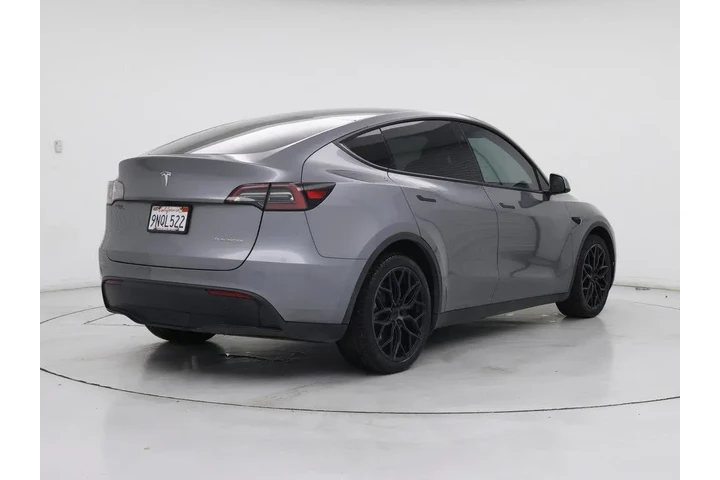 $37998 : Tesla Model Y 2024 AWD Long image 8