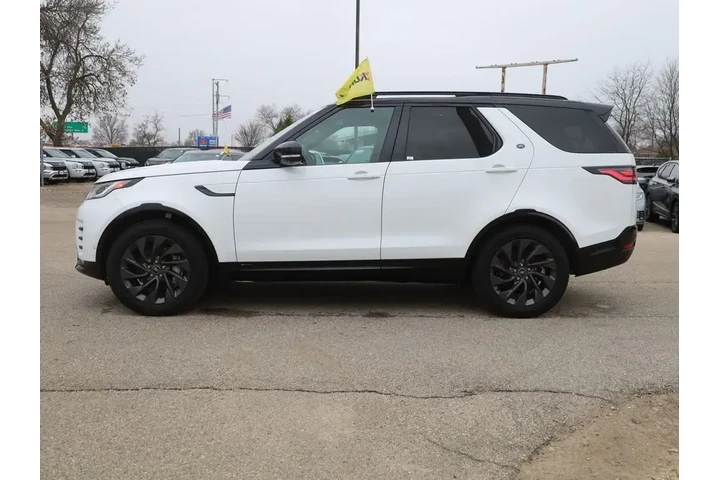 $29990 : Land Rover Discovery 2022 AW image 6