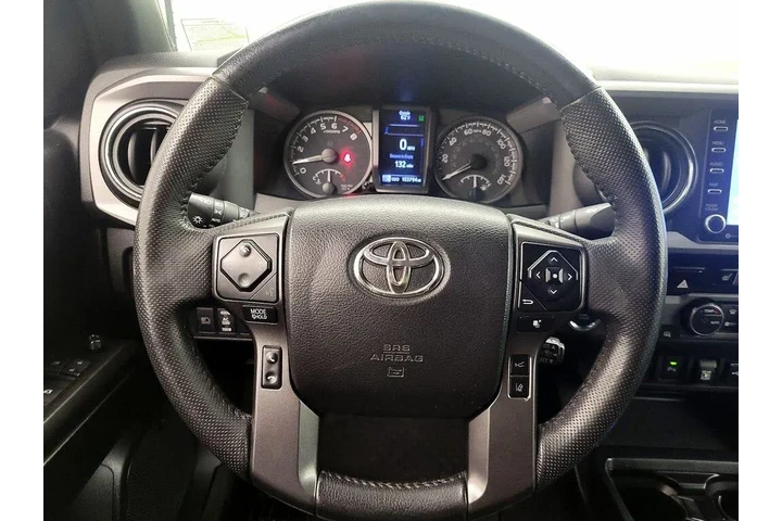 $30998 : Toyota Tacoma 2021 4x4 TRD O image 10