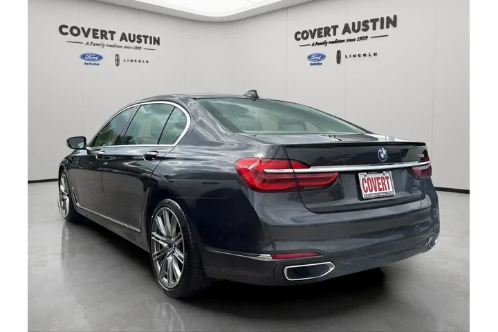 $26564 : BMW 7 Series 2019 740i 4dr S image 3