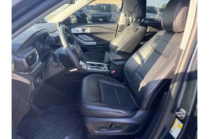 $36000 : Ford Explorer 2023 AWD Limit image 9