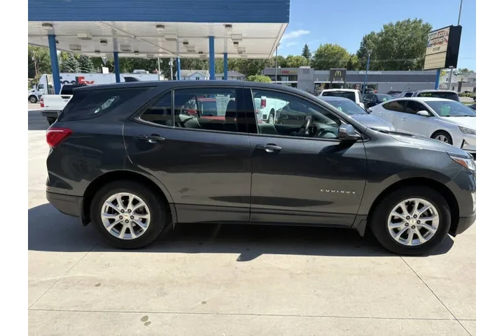 $14990 : 2019 Equinox LS image 6