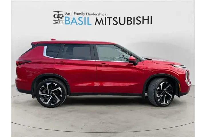 $27866 : Mitsubishi Outlander 2024 AW image 6