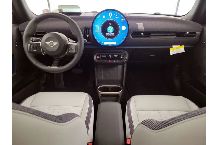 $28998 : MINI Hardtop 2 Door 2025 Coo image 9