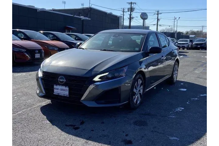 $18700 : Nissan Altima 2025 2.5 S 4dr image 7