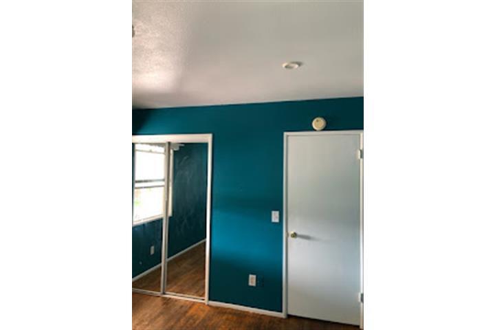 $850 : GARDEN GROVE/92840 RECAMARA image 2