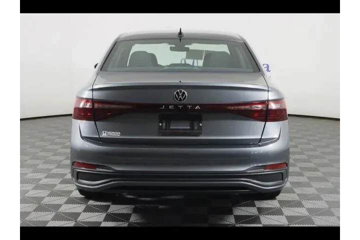 $21875 : Volkswagen Jetta 2025 Sport image 6