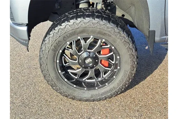 $39864 : Chevrolet Silverado 1500 201 image 9