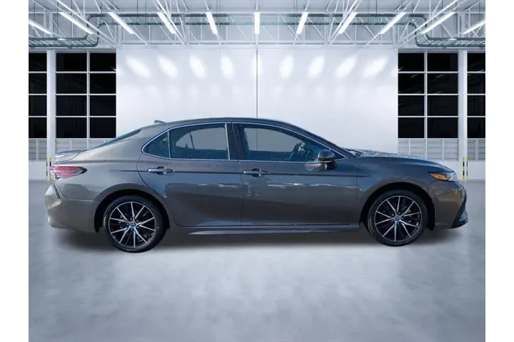 $23595 : Toyota Camry 2023 SE 4dr Sed image 3