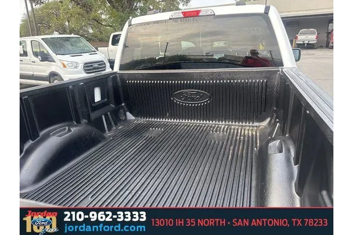 $25795 : Ford F-150 2022 4x2 XL 4dr S image 8