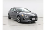 Hyundai ELANTRA GT 2018 4dr en Modesto