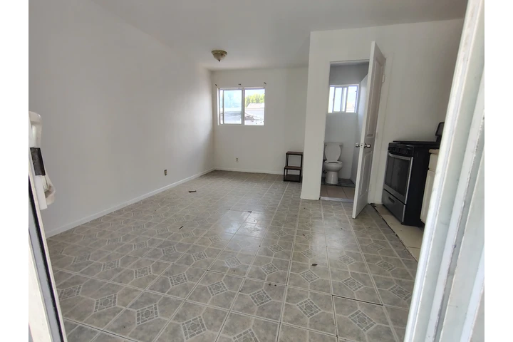 $1500 : SE RENTA APARTAMENTO SINGLE image 2