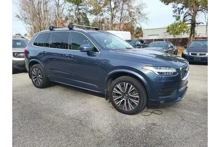 $26941 : Volvo XC90 2022 T5 Momentum image 1