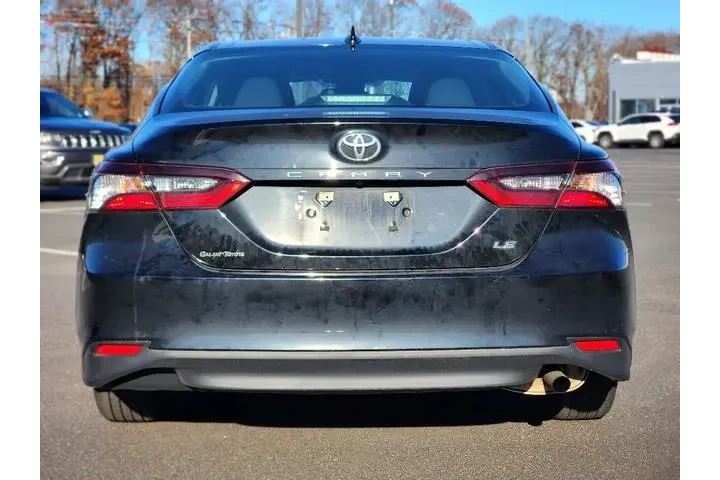$23999 : Toyota Camry 2024 LE 4dr Sed image 5