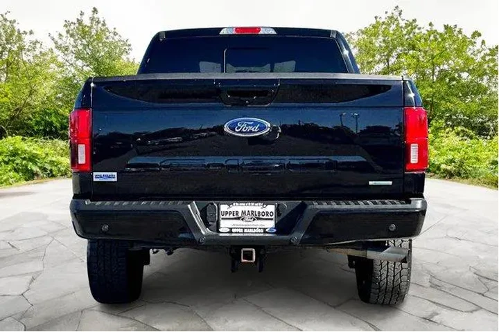 $29956 : Ford F-150 2020 4x4 Lariat 4 image 4