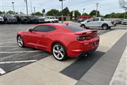 $33217 : 2019 Camaro 2SS Coupe V-8 cyl thumbnail