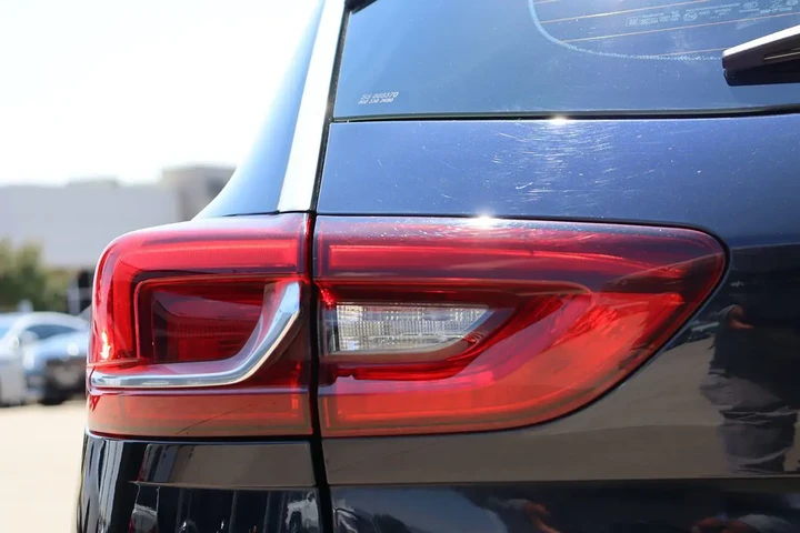 $19745 : 2018 Regal TourX Essence image 10
