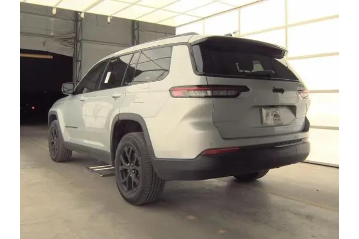 $33714 : Jeep Grand Cherokee L 2024 4 image 3