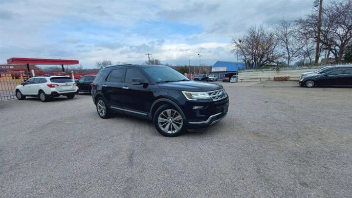 $12990 : 2018 Explorer Limited image 6