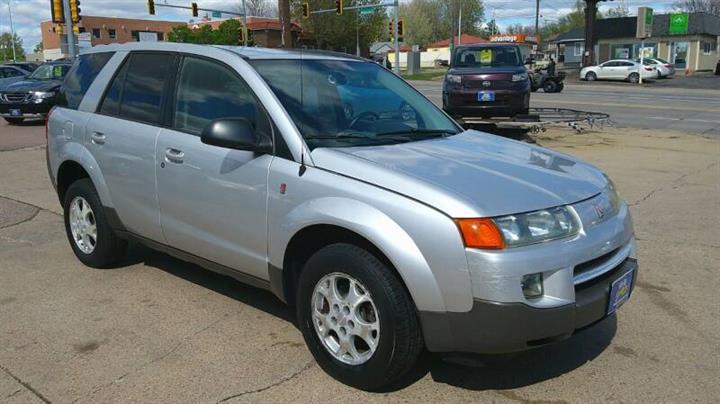 $6599 : 2004 Vue image 4