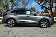 $32724 : Ford Escape Hybrid 2025 AWD thumbnail
