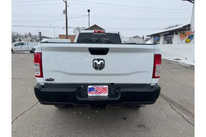 $32990 : 2022 RAM 3500 Tradesman image 8