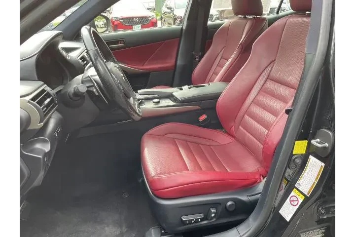 $21995 : Lexus IS 300 2018 AWD 4dr Se image 5