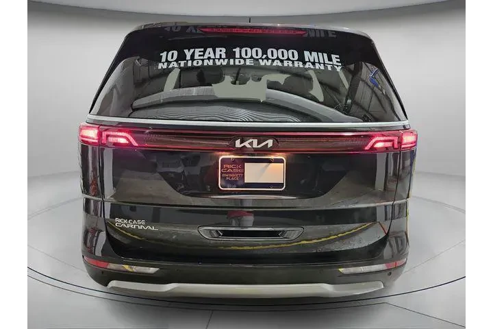 $30591 : Kia Carnival 2024 LX 4dr Min image 6