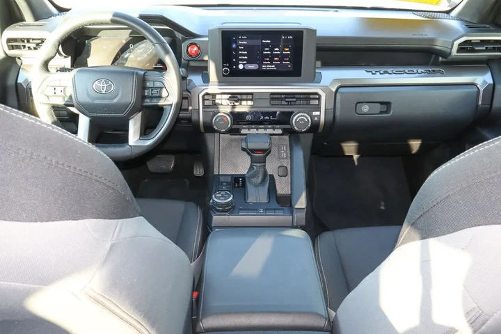 $40988 : 2025 Tacoma 4WD TRD Off Road image 10