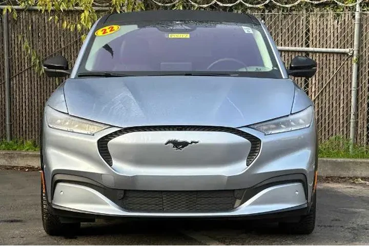 $29998 : Ford Mustang Mach-E 2022 Cal image 6