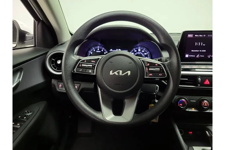 $19998 : Kia Forte 2024 LXS 4dr Sedan image 10