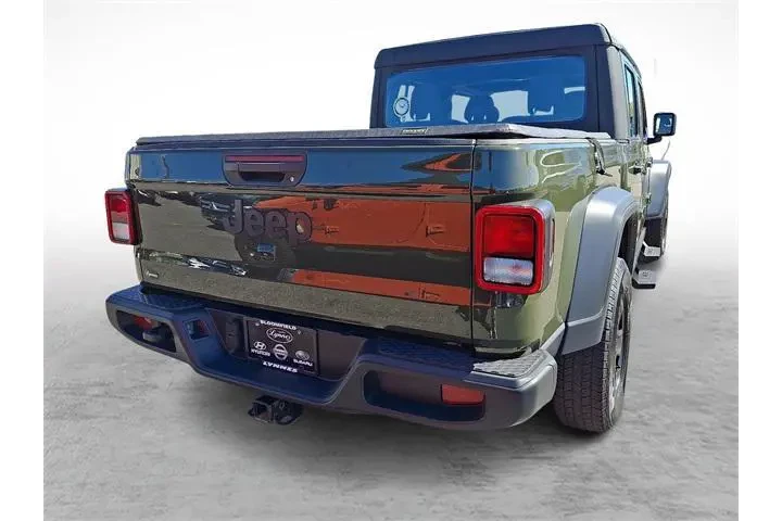 $27729 : Jeep Gladiator 2022 4x4 Spor image 10