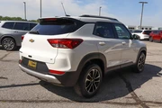 $23187 : 2025 Trailblazer FWD 4dr LT thumbnail