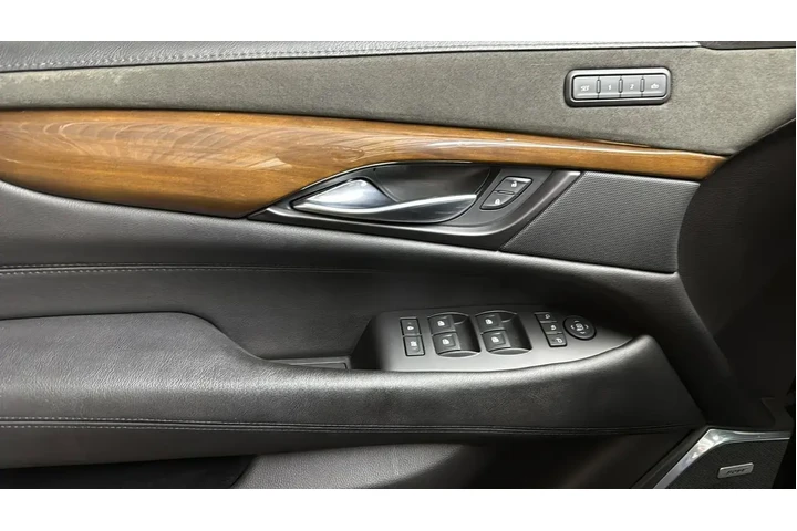 $39342 : Cadillac Escalade 2020 4x4 L image 10